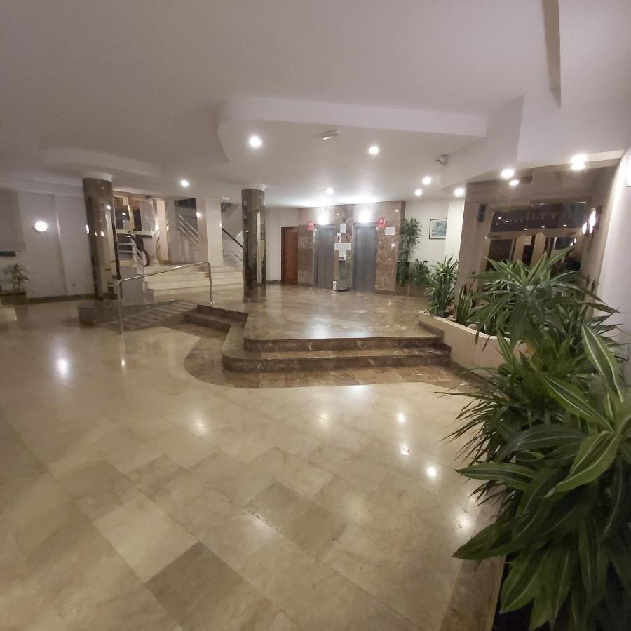 Apartamento En El Centro De Salou Luaran gambar